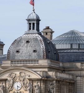 Le Sénat rejette la proposition de loi PS sur l’intégration des jeunes majeurs étrangers