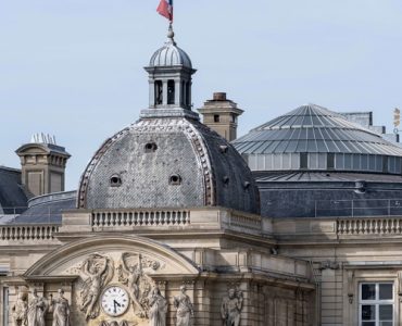 Le Sénat rejette la proposition de loi PS sur l’intégration des jeunes majeurs étrangers