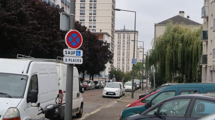 Tours : un homme de 19 ans tabassé à coups de batte et de machette