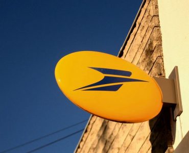 Rennes : un employé de La Poste étranglé, ses collègues "sous le choc"