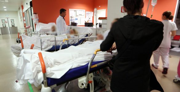 "On est là pour sauver des vies, pas pour risquer la nôtre", émoi à l'hôpital après des agressions aux urgences