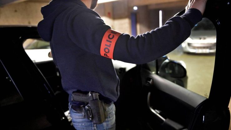Trois véhicules de police percutés volontairement en moins de 24 heures à Nantes