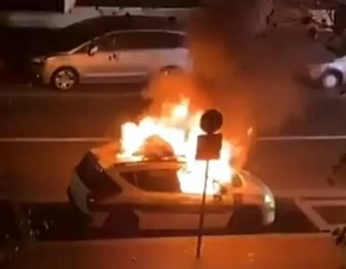 Mantes-la-Jolie : deux voitures de la police municipale incendiées