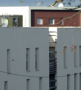 Marseille : une voiture mitraillée aux abords de la Savine (15e)