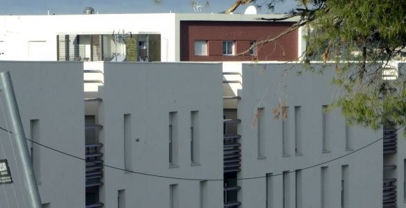 Marseille : une voiture mitraillée aux abords de la Savine (15e)