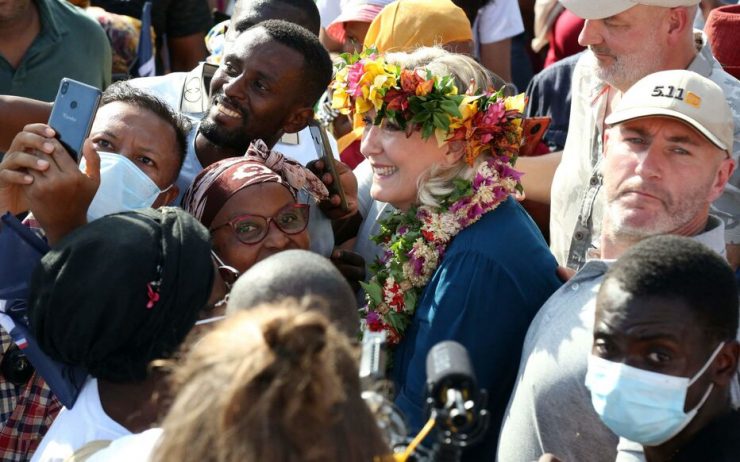 «C’est important que Marine Le Pen soit venue à Mayotte» : des habitants de l’île séduits par le discours du RN