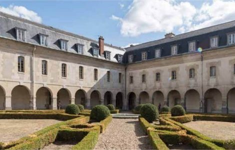 INFO OUEST-FRANCE. La France voudrait vendre aux Émirats un bâtiment de l’Armée à Versailles