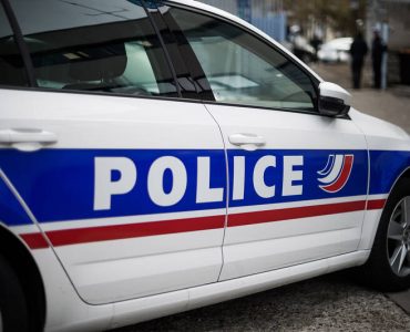 Des migrants agressés au sabre sur un campement parisien, une victime dans un état grave