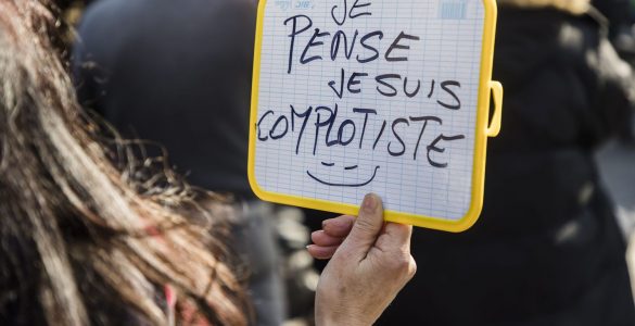 Les 10-15 ans majoritairement séduits par les théories du complot, selon une étude