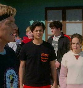 « Cobra Kai », la série qui se moque des wokes et des boomers