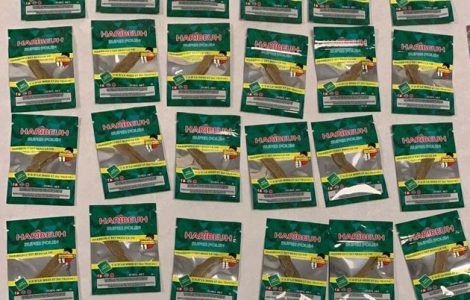 Des sachets de "Haribeuh" saisis lors d'une opération anti-drogue dans le Vaucluse