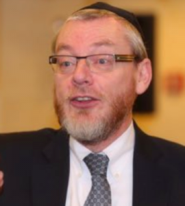 Antisémitisme à Londres : Un rabbin consultant de la BBC démissionne