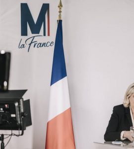 Le Pen renonce à la suppression de la double nationalité, le RN mis devant le fait accompli