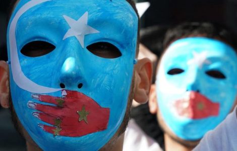 Sauf LFI, l’Assemblée nationale reconnaîtun «génocide» des Ouïgours