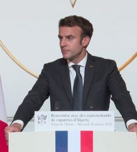 Vidéo Guerre d'Algérie : le "massacre" de la rue d'Isly, à Alger en 1962, est "impardonnable pour la République", déclare Emmanuel Macron