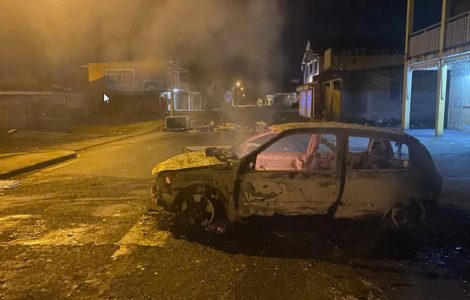 "On est sur de la trahison" : ce que l'on sait de la mise en examen d'un policier soupçonné d'avoir "planifié" des violences en Guadeloupe