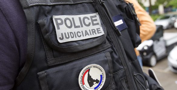 Cavaillon : Une voiture criblée de balles et une joggeuse mise en joue, le tireur en fuite