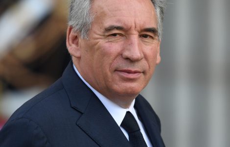 INFO RTL - Présidentielle 2022 : le Modem prêt à aider certains candidats en manque de parrainages