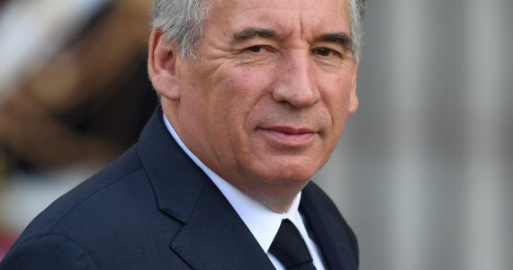 INFO RTL - Présidentielle 2022 : le Modem prêt à aider certains candidats en manque de parrainages