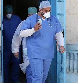 Que cache l’ampleur des départs de médecins algériens vers la France ?
