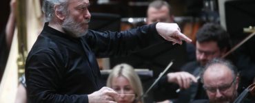 Le chef d'orchestre russe Valery Gergiev écarté par la Philharmonie de Paris