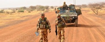 Après les attentats au Bénin, l'armée française tue 40 jihadistes au Burkina