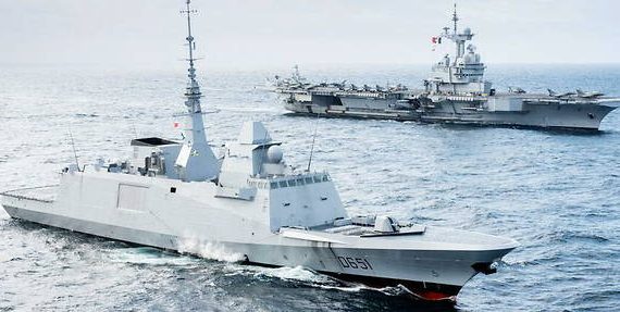 Faute de budget, une frégate protégeant le « Charles de Gaulle » privée de brouilleurs antimissile