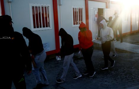 Espagne : 25 migrants probablement morts au large des Canaries