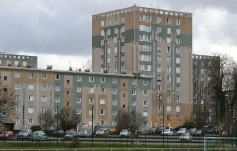 Rixes entre bandes en Essonne : un jeune de 20 ans dans un état grave après avoir été percuté par une voiture