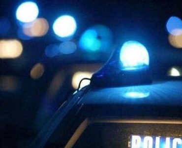 Le voleur pique l’arme d’un policier et lui plaque le canon sur le visage à Nantes