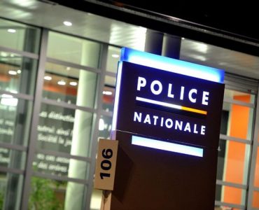 Une femme poursuivie pour des violences sur sa fille de huit ans, à Clermont-Ferrand