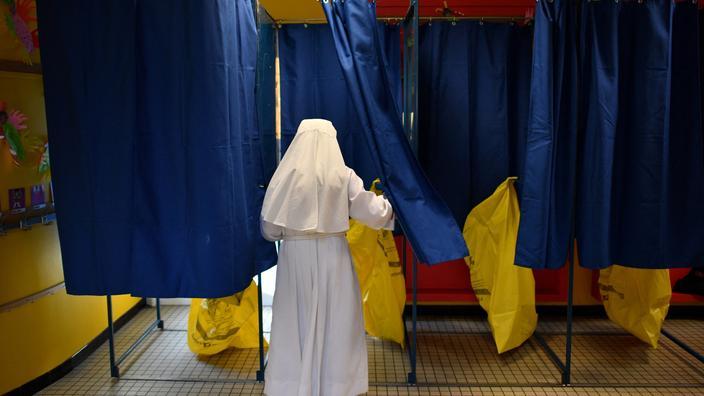 «Chez les catholiques pratiquants réguliers, le vote contestataire est désormais dominant»