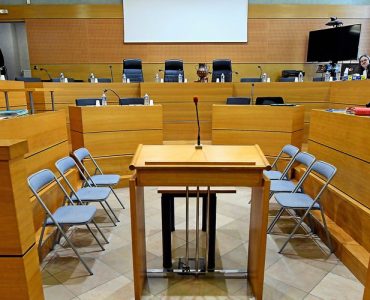 Trafic de faux papiers : les Comoriens condamnés à Rodez