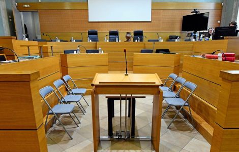 Trafic de faux papiers : les Comoriens condamnés à Rodez