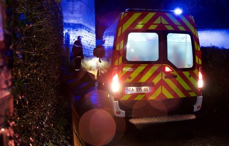 Nord : Un habitant reçoit un coup de machette à la tête en voulant faire fuir des voleurs