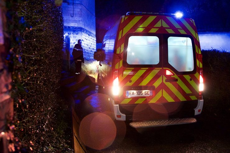 Nord : Un habitant reçoit un coup de machette à la tête en voulant faire fuir des voleurs