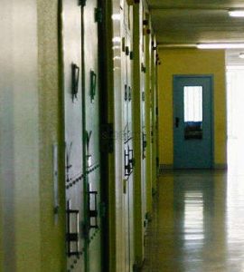 Bordeaux : de la prison ferme pour avoir menacé le personnel de l’Office de l’immigration