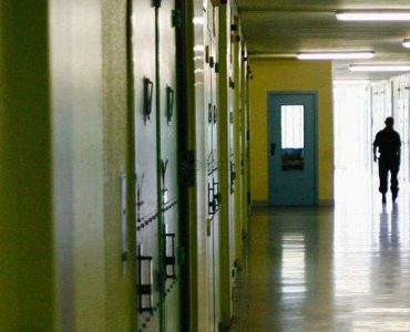 Bordeaux : de la prison ferme pour avoir menacé le personnel de l’Office de l’immigration
