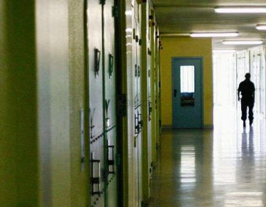 Bordeaux : de la prison ferme pour avoir menacé le personnel de l’Office de l’immigration