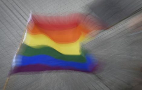 Paris : un centre d'aide dédié aux migrants LGBT et trans