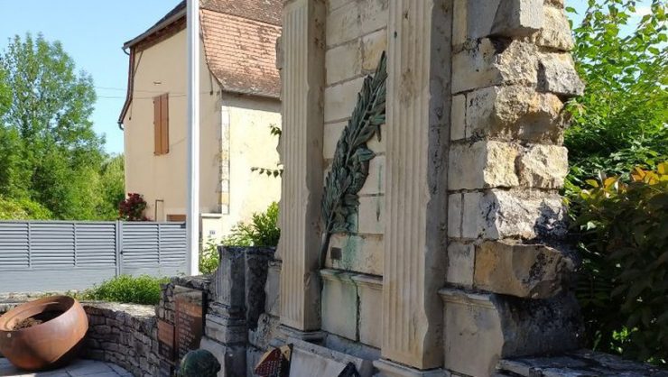 Lot : Le monument aux morts de Bretenoux, sa statue et sa plaque, saccagés durant la nuit