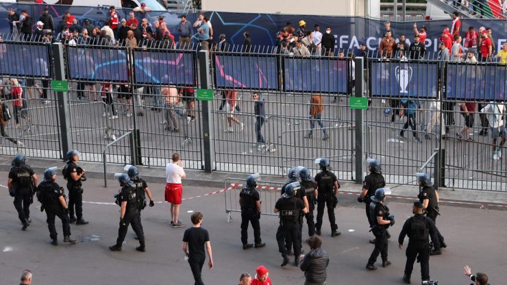 Vols, violences et fraudes autour du Stade de France : "Jamais les policiers n'avaient vu un tel chaos"