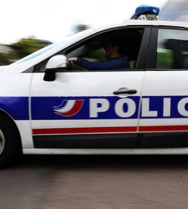 Fréjus: un SDF meurt percuté par une voiture, le suspect interpellé après un délit de fuite