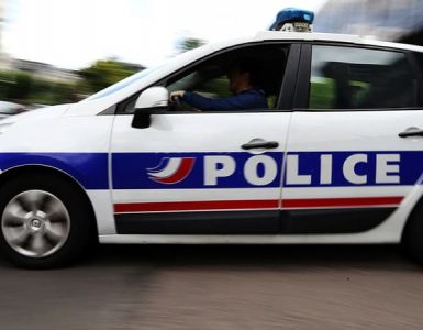 Fréjus: un SDF meurt percuté par une voiture, le suspect interpellé après un délit de fuite