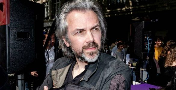Législatives : le délirant programme d’Aymeric Caron