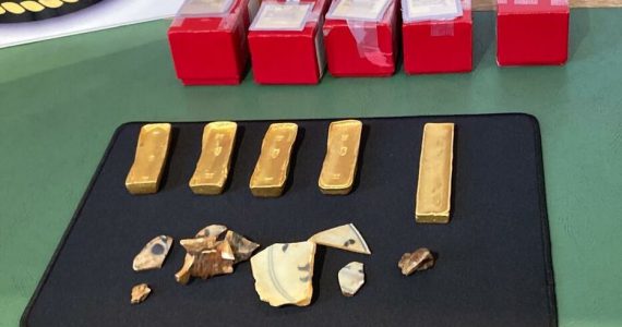 Des lingots d’or pillés dans une épave française il y a 40 ans retrouvés aux États-Unis