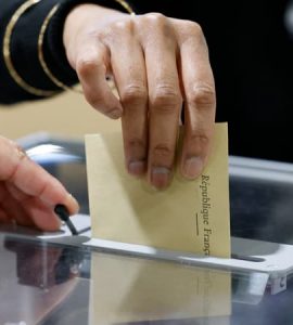 Second tour des législatives: en cas de duel Nupes-Ensemble, les électeurs du RN préfèrent la gauche