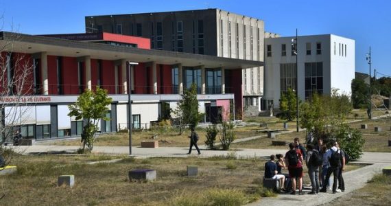 L'université Clermont Auvergne adopte une charte « pour une communication inclusive » sans unanimité