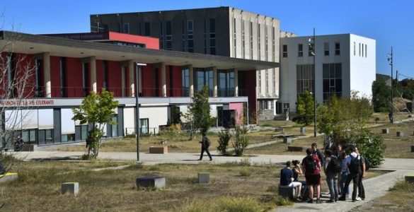 L'université Clermont Auvergne adopte une charte « pour une communication inclusive » sans unanimité