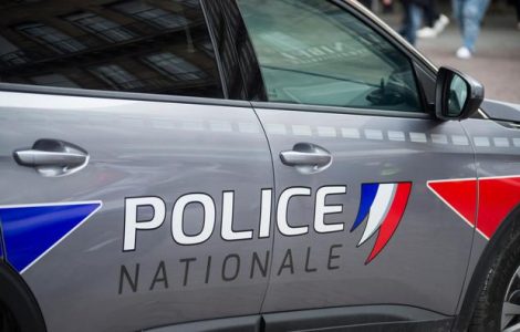 Essonne : un policier traîné sur plusieurs mètres lors d'un refus d'obtempérer